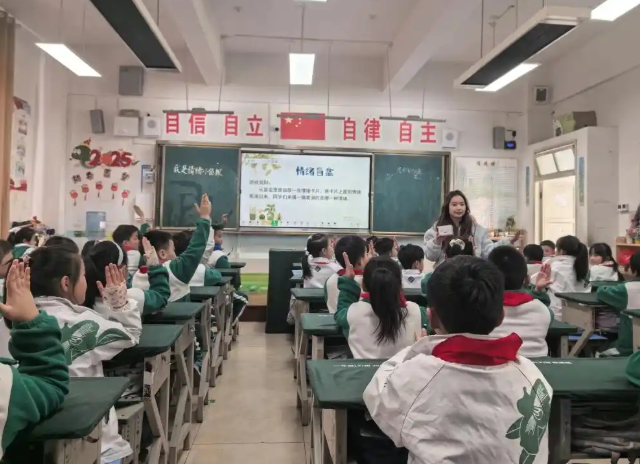 完善机制优化实践路径让生命教育在学校